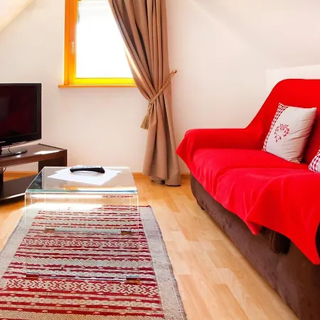 Chambre D'hotes Bernadette Bleger B&B 3*